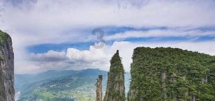 逃离太空站
